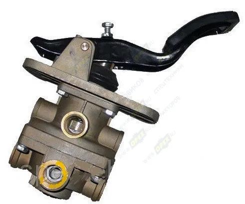 5320-3514108 Кран тормозной 2-х секционный подпедальный (с педалью в СБ); (ГТК Н/О) МАЗ,КамАЗ ЕВРО (8 отверст.М22х1,5/7отверст.ф10) КАМАЗ1