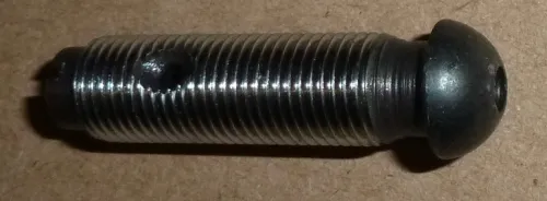740.1007148 Винт С/И М10х37х1 Р=28 под шлиц.отвертку, с 1отв.регулировочный коромысла клапана КАМАЗ