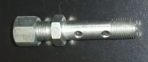 740.21-1104020 Клапан топливный L=84 М14х1,5 Р=17/М14х1,5 Р=17 К=19; 4отв. проходной с крышкой (разная пропускная КАМАЗ