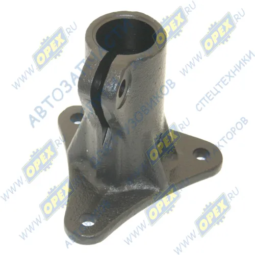 5410-8404151 Держатель фвнутр=42 L=130 треуг.фланец 3отв.ф12, под трубу, заднего крыла КАМАЗ