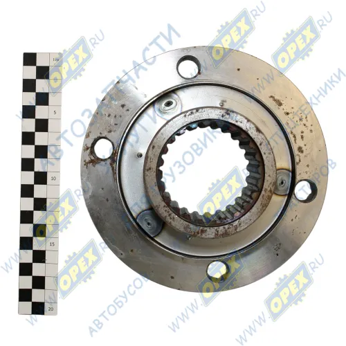 54326-2402061-050У Фланец редуктора МАЗ (М14, d-65мм, 4 отв.) эвольвентный шлиц МАЗ1