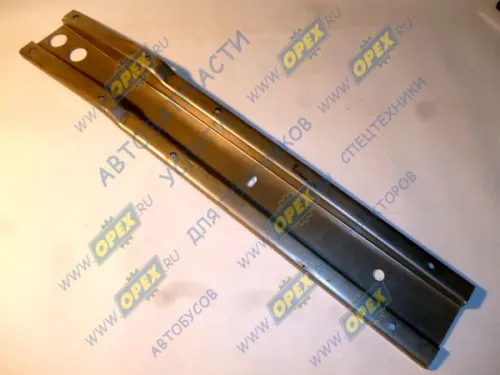 6430-5301266 Кронштейн МАЗ панели передка (направляющая капота); правый МАЗ