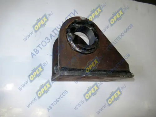 8571-2707086 Кронштейн МАЗ дышла правый с/и (сталь) 150х180х115, 2отв.ф50 МАЗ