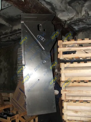 64221-5101025 Панель МАЗ основания пола кабины (пол водителя) МАЗ