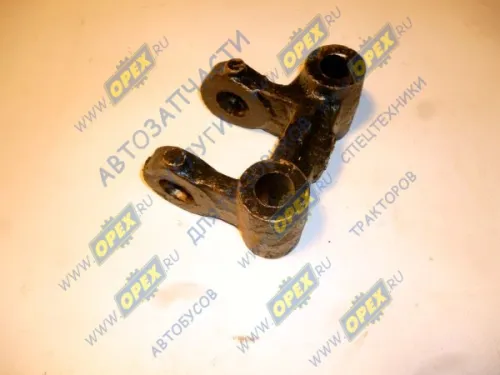 64221-2906040-10 Кронштейн вала стабилизатора МАЗ нижний 160х120 2отв.ф30,2отв.ф24 МАЗ