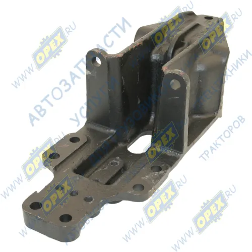 5440-2902447 Кронштейн передней рессоры (задний) МАЗ1