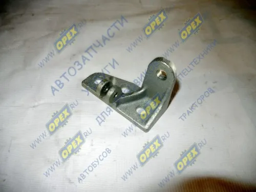 6430-6106089-010 Кронштейн ограничителя двери МАЗ (левый) МАЗ