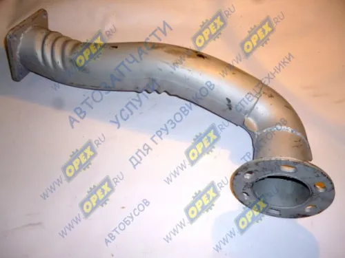 64227-1203009-01 Труба приемная L=820 квадр.фл 4отв./кругл. (под чешку) ЯМЗ-238 (кроме МАЗ-53366) МАЗ