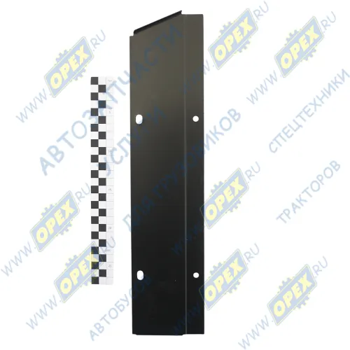 6422-8405037 Панель подножки МАЗ левая (пластина) (L=41х95 2отв.ф7,2отв.ф8, сталь) МАЗ1