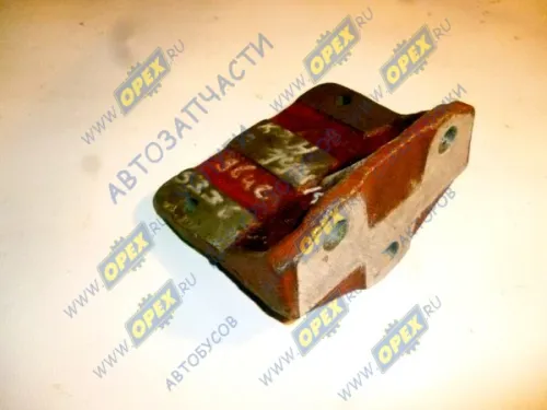 5336-1001049У Кронштейн 100х130х170; 3отв.ф17/2отв.ф13 подушки боковой опоры двигателя МАЗ