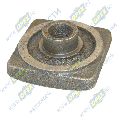 504Н-2902449У Вкладыш(сухарь) рессоры (подпятник) 106х106х23 со штифтом d=40 h=18 МАЗ