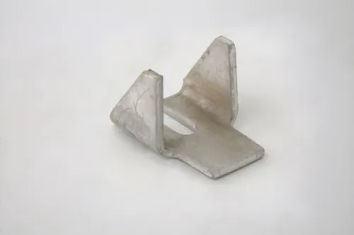 642290-1323099 Кронштейн 67х45 с прорезью МАЗ