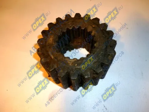 500-2405028 Шестерня ведущая бортовой передачи z=20 МАЗ-500 МАЗ