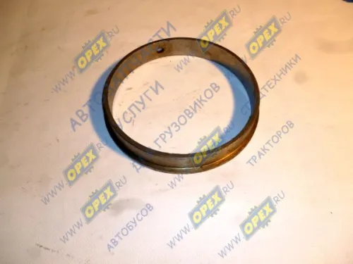 201-1701458 Гнездо подшипника втор.вала МАЗ