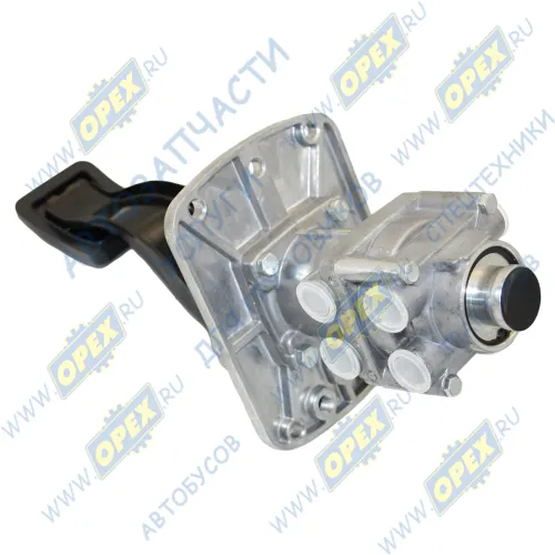 8099-3514108 Кран тормозной 2-х контурный подпедальный МАЗ,КамАЗ; в сборе с педалью МАРК1