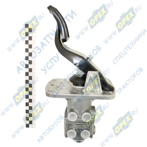 8099-3514108 Кран тормозной 2-х контурный подпедальный МАЗ,КамАЗ; в сборе с педалью МАРК2