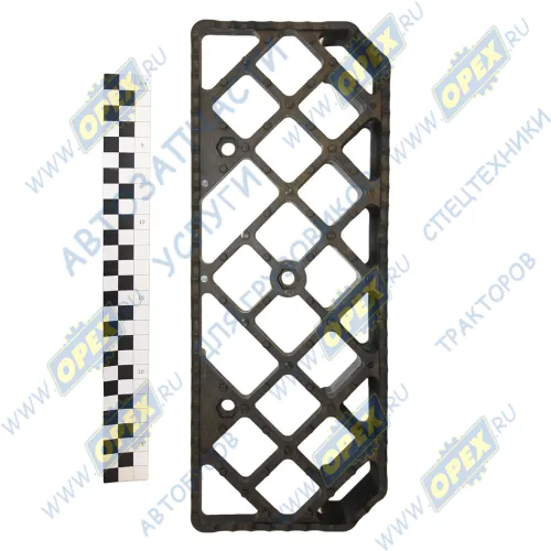 544008-8405017 Подножка 335х130 нижняя ("решетка"); пластик ОЗАА1