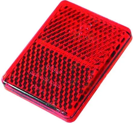 3102.3731 Световозвращатель (катафот) прямоугольный красный 84х64; по центру винт ОСВАР