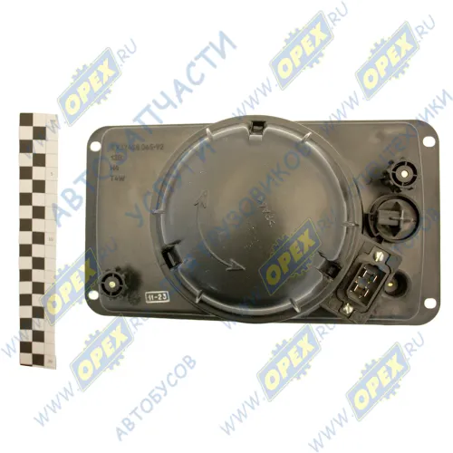 8702.3711 Фара без ламп ГАЗ-3102,КАМАЗ,МАЗ,УАЗ-3160; рифленое стекло на клею, электрокорректор ОСВАР4