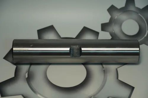 53205-3001019-10-СПЕЦМАШ Шкворень (сталь) ф45х230 КАМАЗ; КАМАЗ-ЕВРО 65115, 6540 под игольч. подш. СПЕЦМАШ