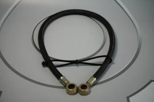 238М-1104334-СПЕЦМАШ Шланг МБС ф8 L=420-480 под 2 штуцера ф10 отвода топлива от плунжерных пар СПЕЦМАШ