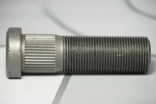 С41R11-3104018 Болт С/И М22х75х1,5 Р=50 кругл. головка с лыской , ф23 ступицы заднего колеса ГАЗон Некст СПЕЦМАШ