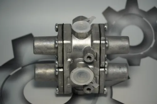 8040-3515310-10-СПЕЦМАШ Клапан защитный 4-х контурный КамАЗ,МАЗ СПЕЦМАШ