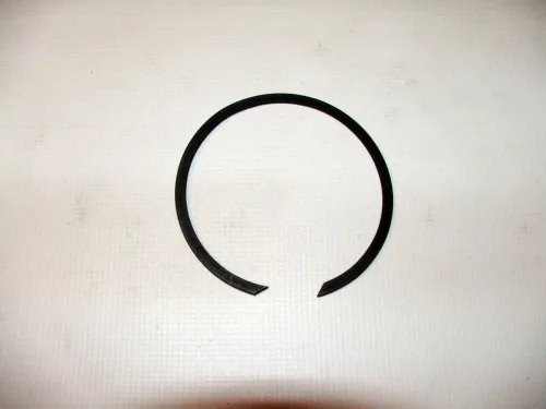 52-1701033 Кольцо стопор. наружн.(на вал) без ушек ф81х90х1,5 упор.подш.перв.вала ГОСТ13940-86 (0х0х2) ЭТНА