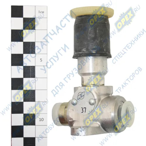 37.1141010 Насос топливный предпусковой КАМАЗ,ГАЗ,ММЗ универсальный (2 внутр. отв. М14х1,5) ЯЗДА2