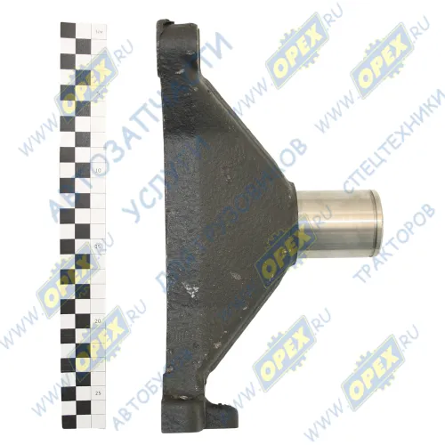 7511.1001020-20 Кронштейн передней опоры двигателя 135х300х160 4отв.ф14 с цилиндрицеским отливом чугун ЯМЗ2