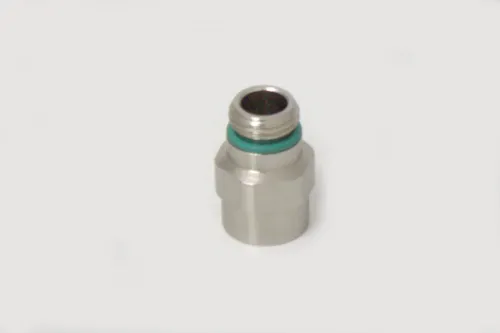 651.1111032 Фитинг (штуцер) прямой; Рвнутр=М16х1,5/ трубка ф13 топливный ЯМЗ ЯМЗ2