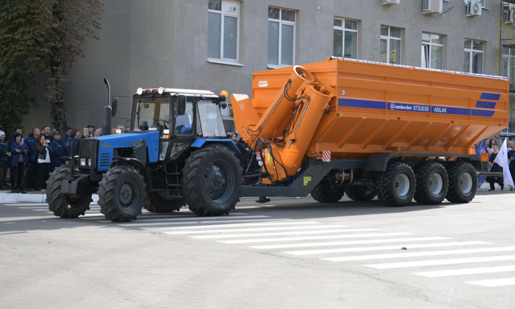 амкадор 3.jpg