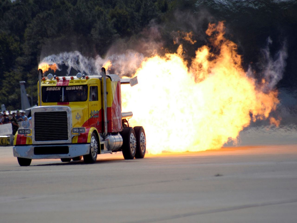 Shockwave-1.jpg Shockwave-1.jpg