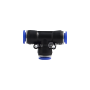 Фитинг (тройник) Т-образный; трубка ф6/ф6/ф6мм Фитинг (тройник) Т-образный; трубка ф6/ф6/ф6мм