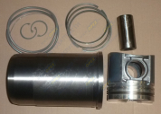 Гильза с поршнем, с пальцем и кольцами КАМАЗ Евро-0 Гильза с поршнем, с пальцем и кольцами КАМАЗ Евро-0