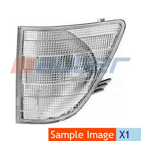 82562 Фонарь указателя поворота левый MERCEDES Sprinter (901-904) 95-06 (прозрачный) Auger