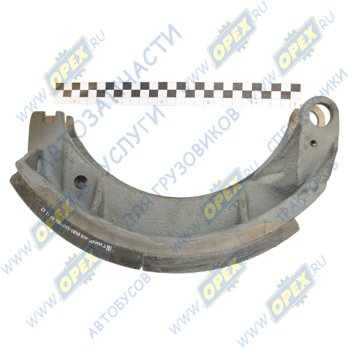 6520-3501090-51 Колодка тормозная (180мм) передняя с накладками; литая по середине вырез КАМАЗ-УВК2