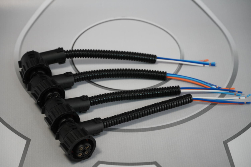 1845-967325-4 Разъем AMP для фонарей на 4 "ножки" (СЦБ-4Р) (байонет, под угол) L=180 СПЕЦМАШ